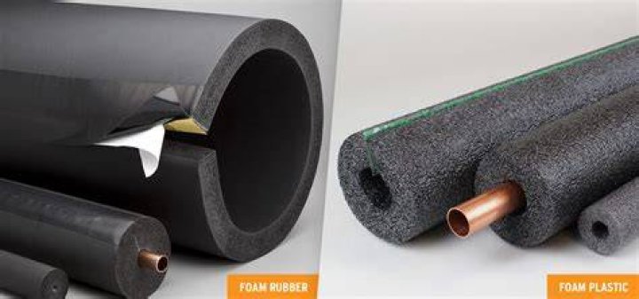 Is foam or plastic a better insulator?