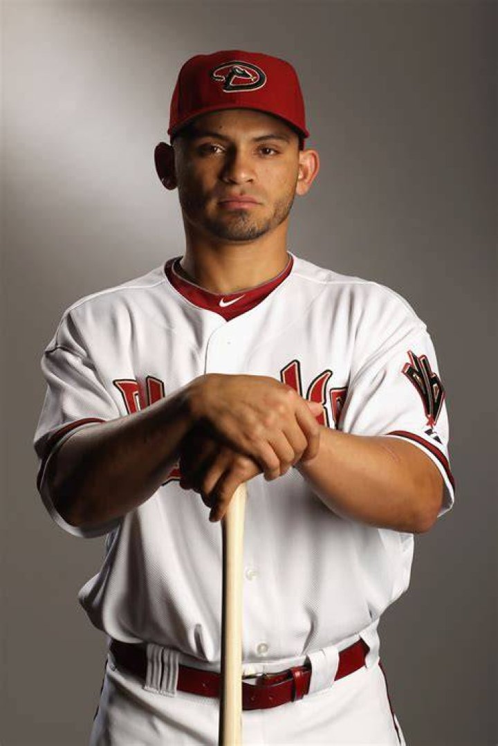 Is Gerardo Parra still playing baseball?