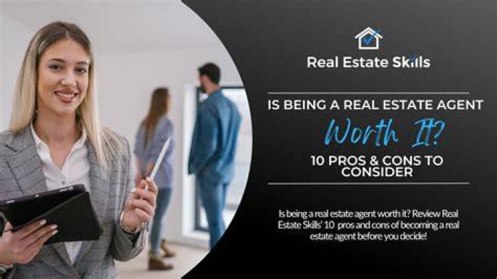 Is it worth being a real estate agent as a second job?