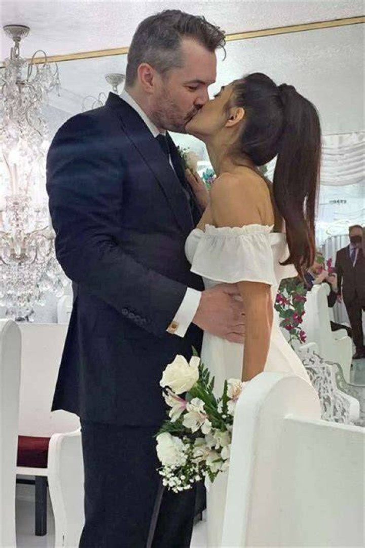 Is Jim Hill married now?