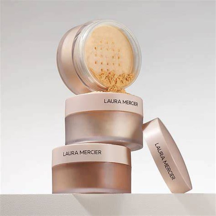 Is Laura Mercier powder hypoallergenic?