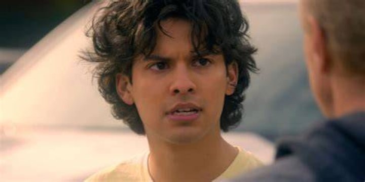 Is Miguel in season 4 Cobra Kai?
