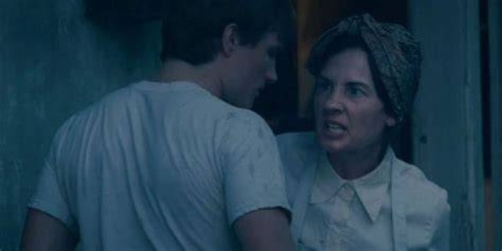 Is Peeta's mom abusive?