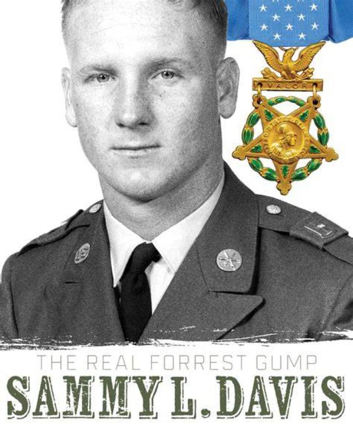 Is Sammy L Davis Forrest Gump?