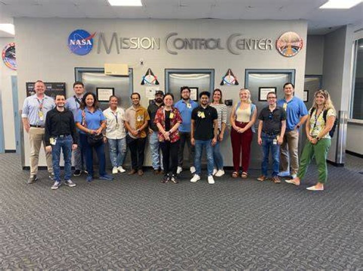 Is there a dress code at NASA?