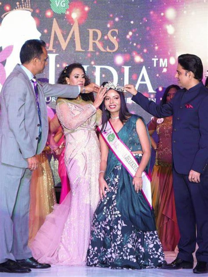 Is there prom in India?