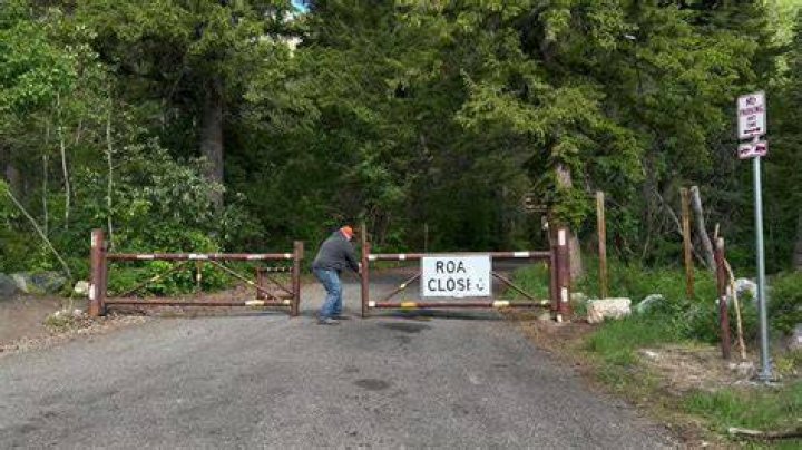 Is Utah SR 92 open?