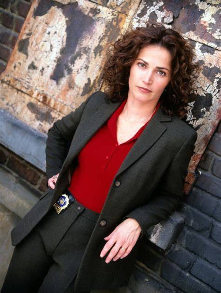 Was Kim Delaney ever on General Hospital?
