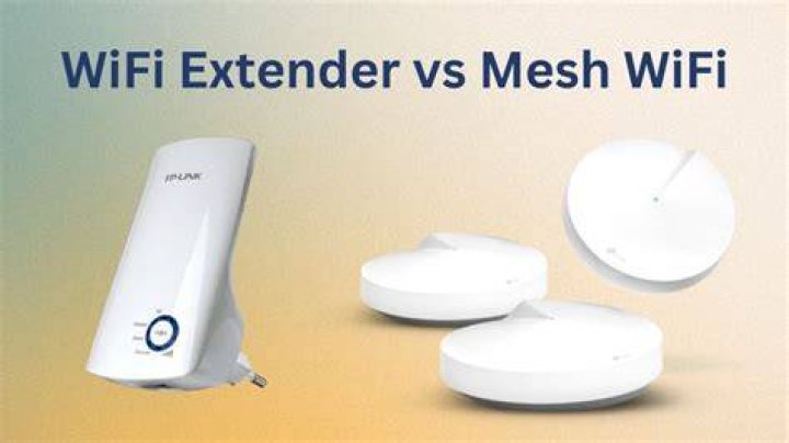 What's the difference between a WiFi extender and a router?