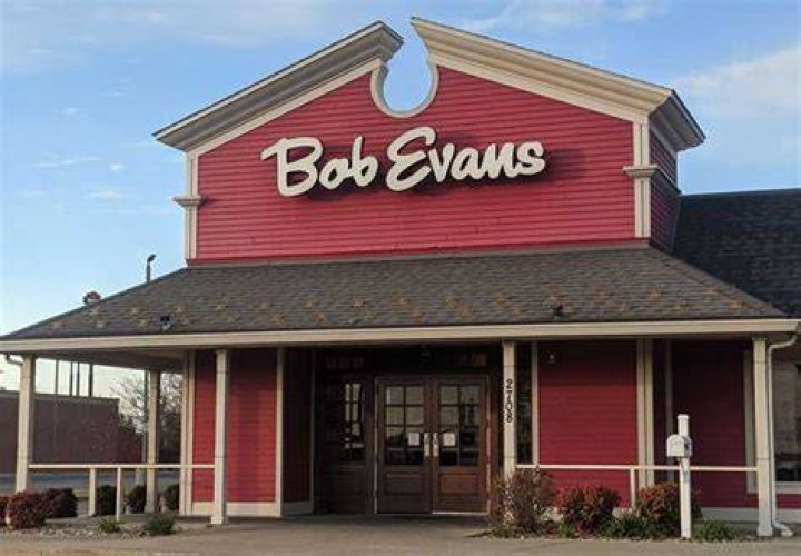 What are Bob Evans hours?
