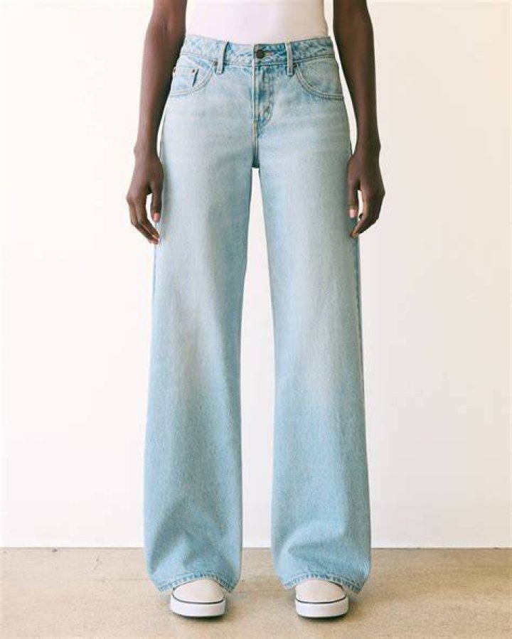 What are leg loose jeans called?