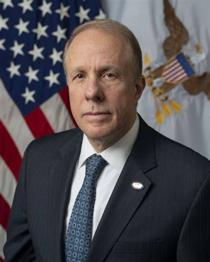 What are Secretary of States?