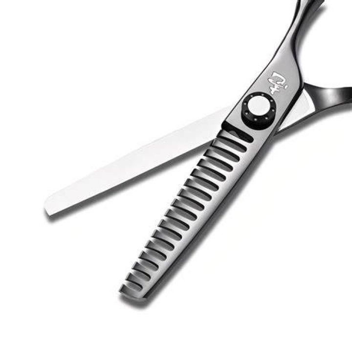 What are texturizing scissors?