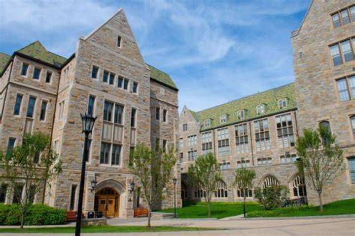What buildings are on a college campus?