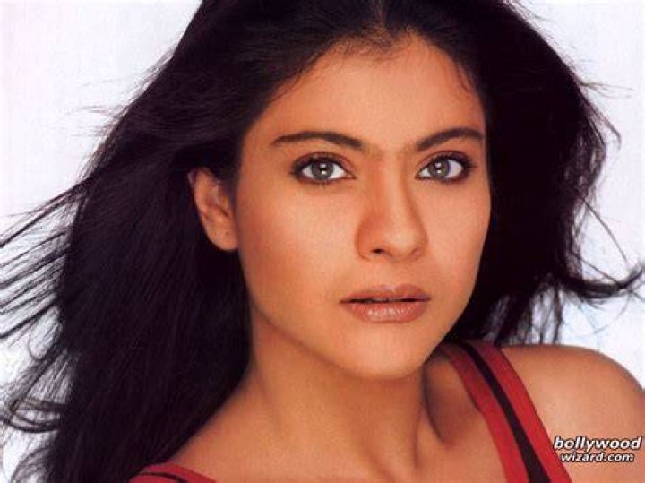 What color are Kajol eyes?