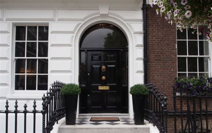 What does a black bow on front door mean?