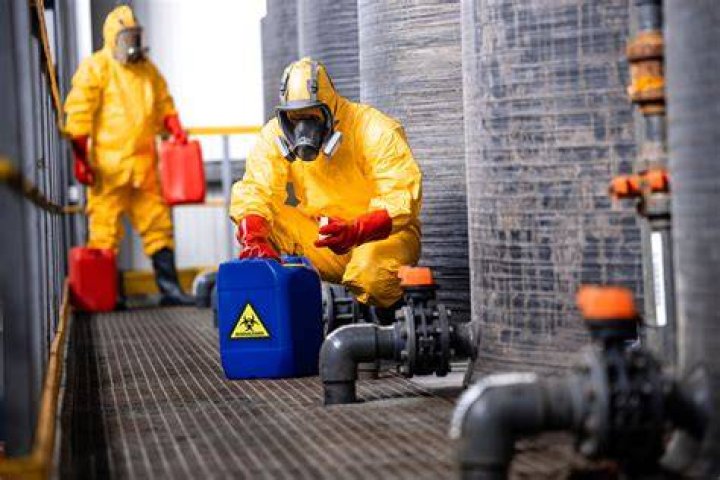 What does a hazmat specialist do?