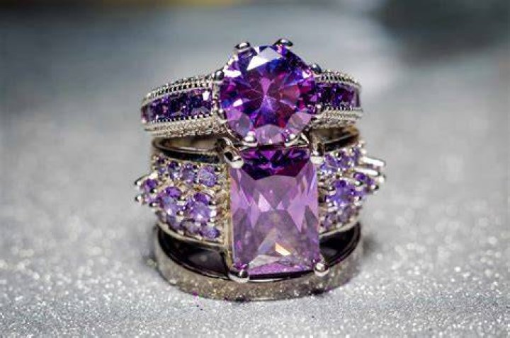 What does an amethyst engagement ring mean?