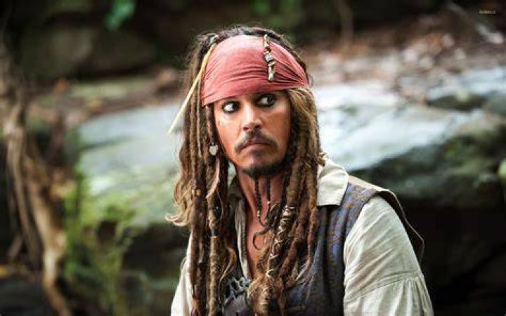 What does Captain Jack Sparrow eat?