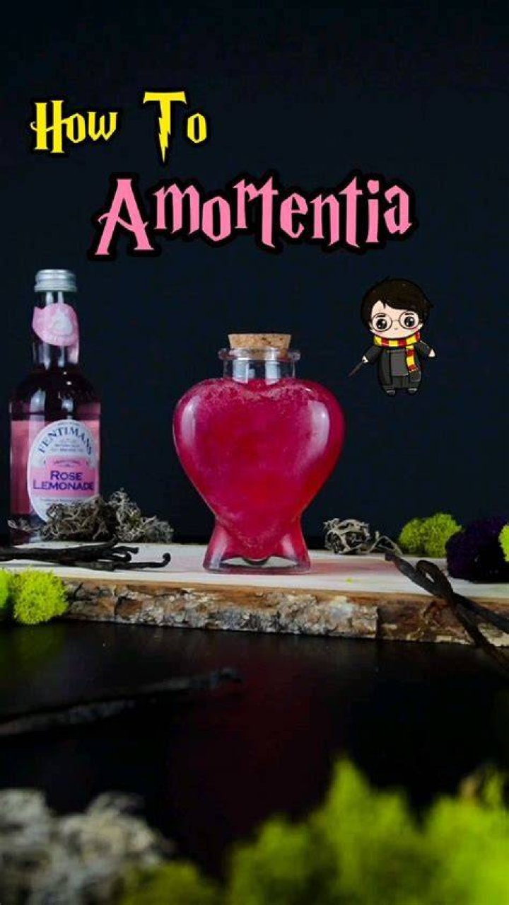 What does Ron smell in Amortentia?