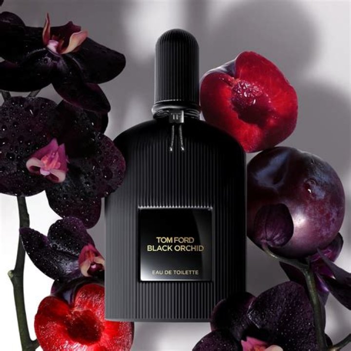 What does Tom Ford Black Orchid smell like?