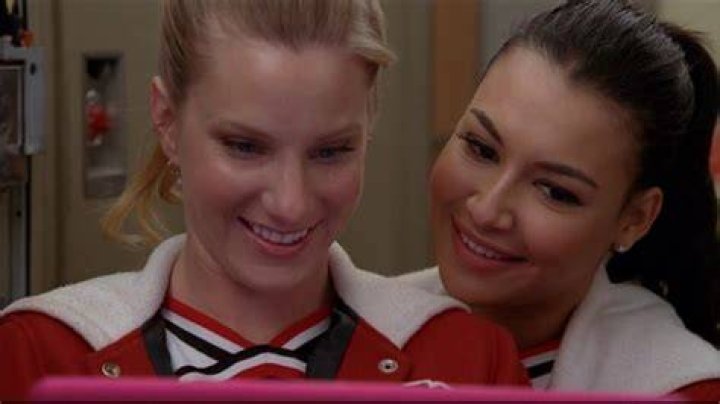 What episode do Santana and Brittany make out?