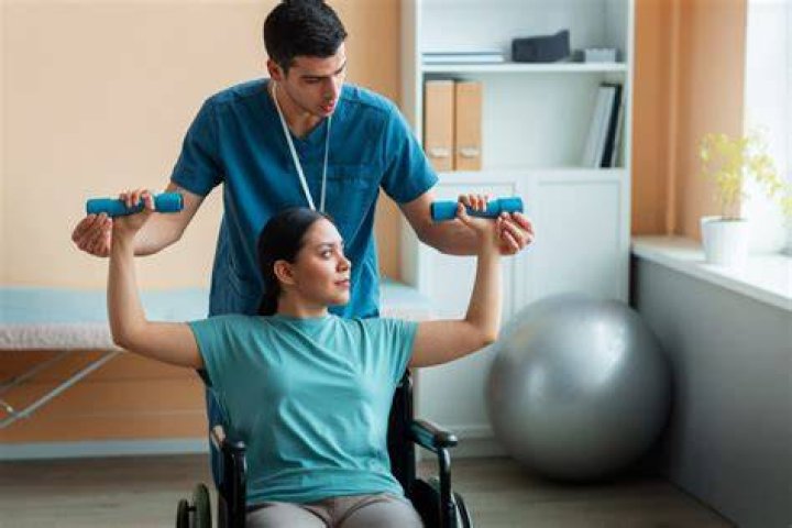 What field pays the most as an occupational therapist assistant?