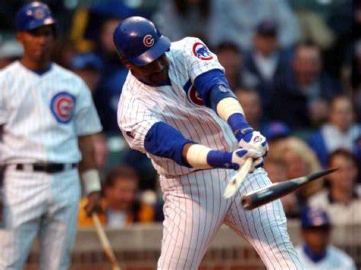 What happened to Sammy Sosa after corked bat?