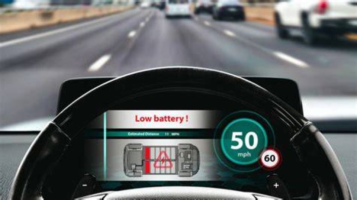 What happens to electric cars when the battery dies?
