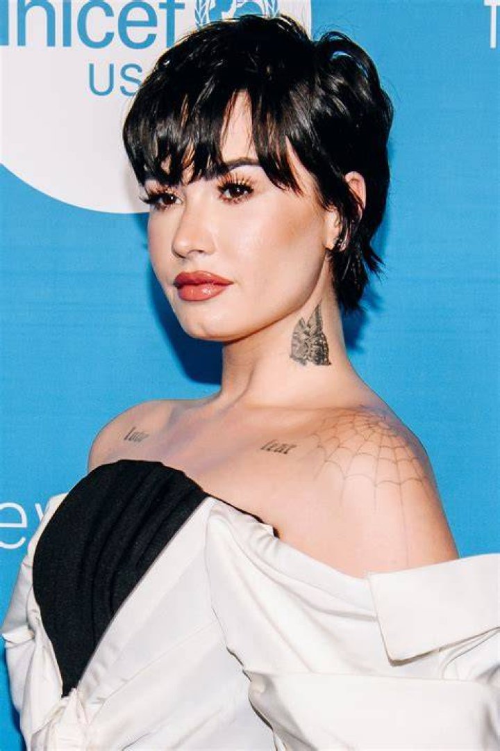 What is a demi cut?