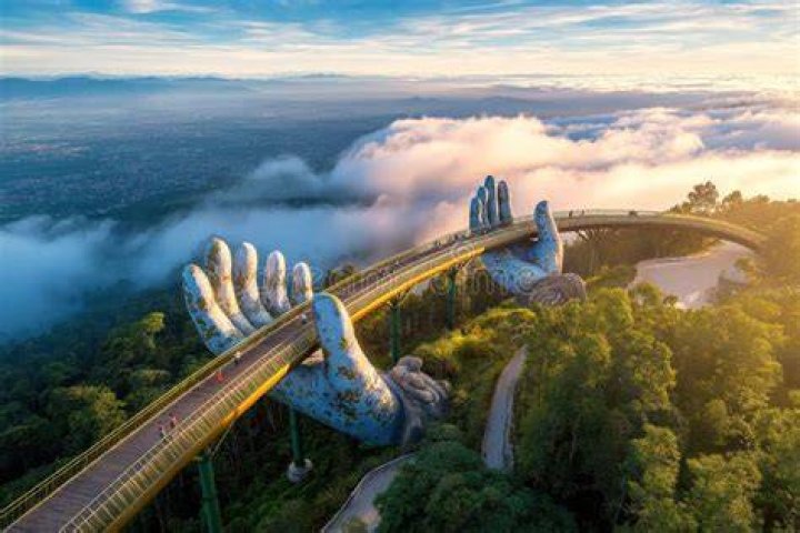 What is a good hand in bridge?