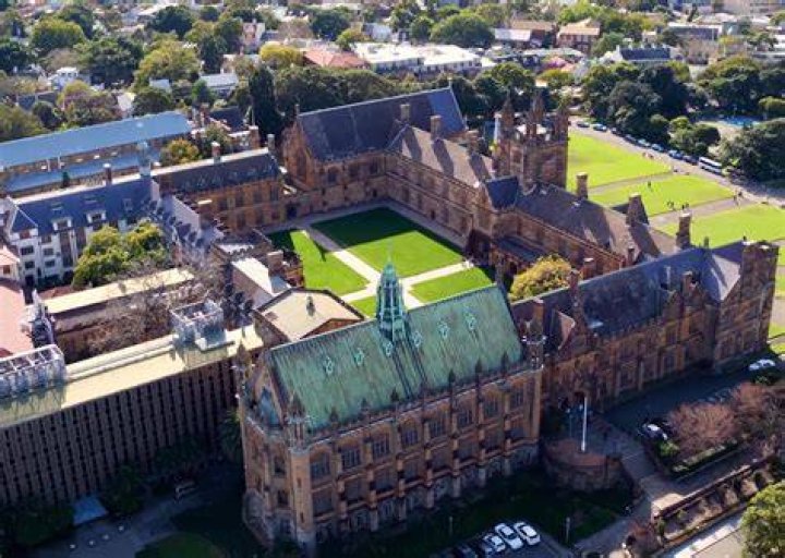 What is fees of University of Sydney?