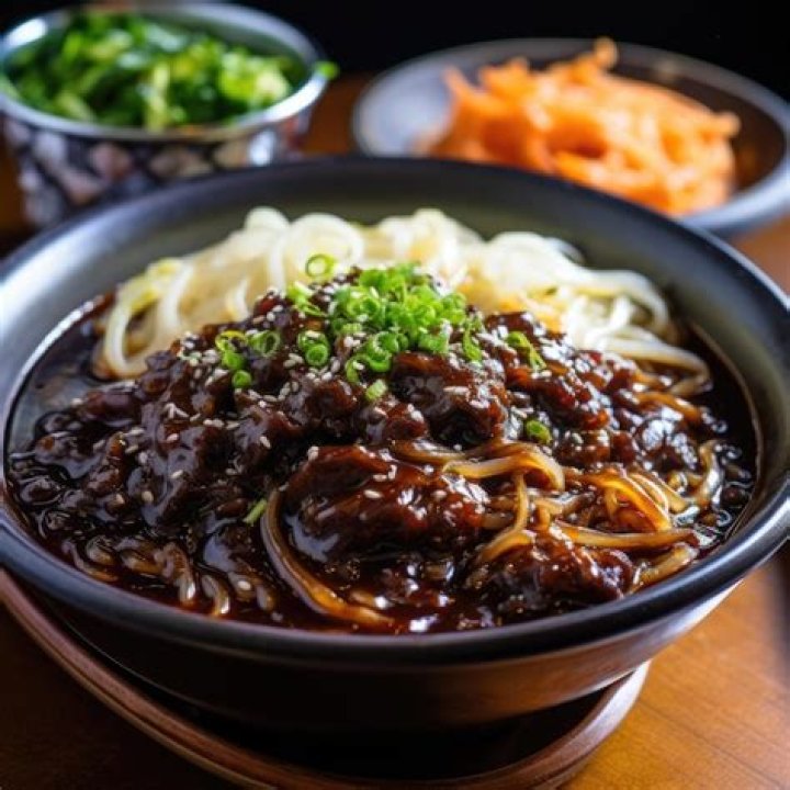 What is Ganjjajang?