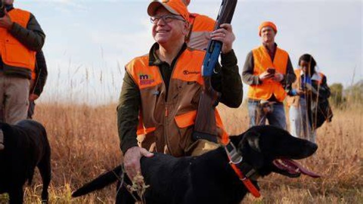 What is governor hunting?