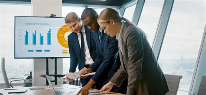 What is People project management?