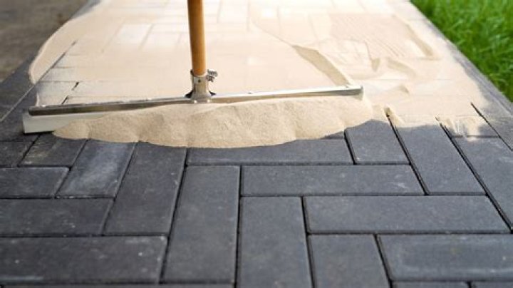 What is the best sand to put between pavers?