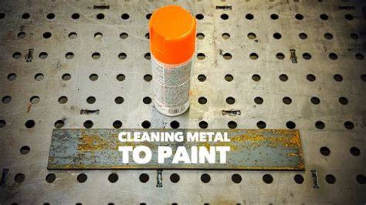 What is the best solvent to clean metal before painting?