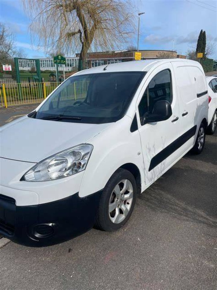 What is the best way to sell a van?