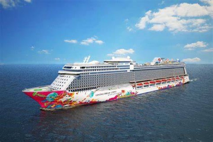 What is the most popular ship with Dream?