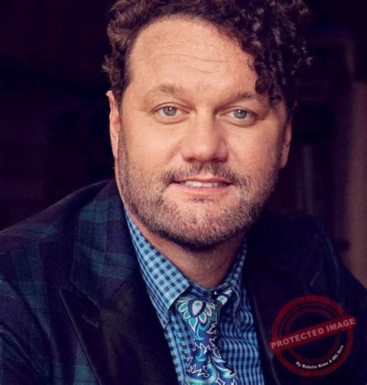 What is the net worth of David Phelps?