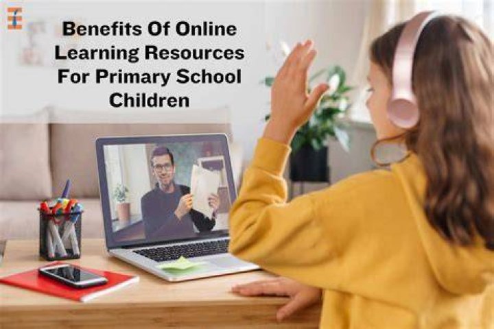 What is unique about online learning?