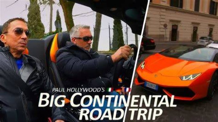 What kind of car does Paul Hollywood Drive?