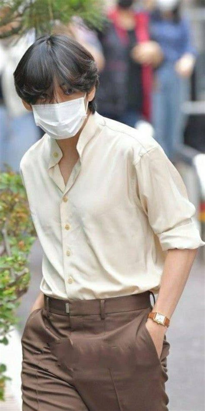 What pants does BTS wear?