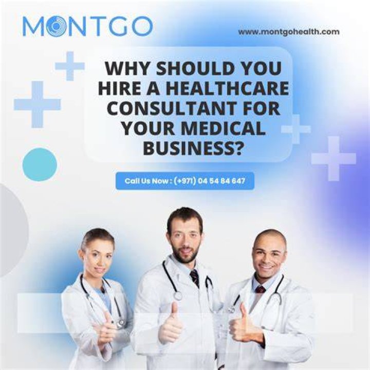 What should I major in to be a healthcare consultant?
