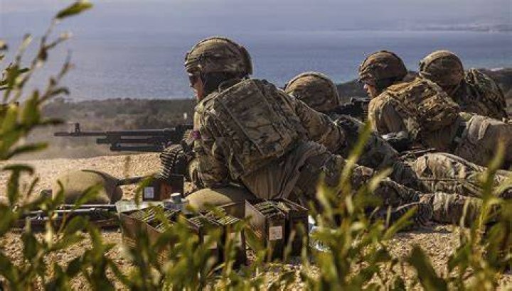 What time do Royal Marines go to sleep?