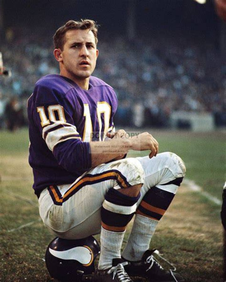 What was Fran Tarkenton salary?
