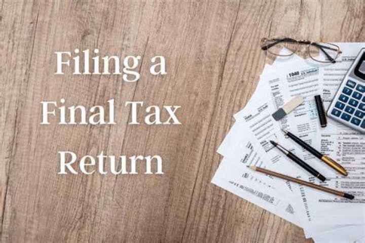 When do I need to file a final tax return for deceased mom?