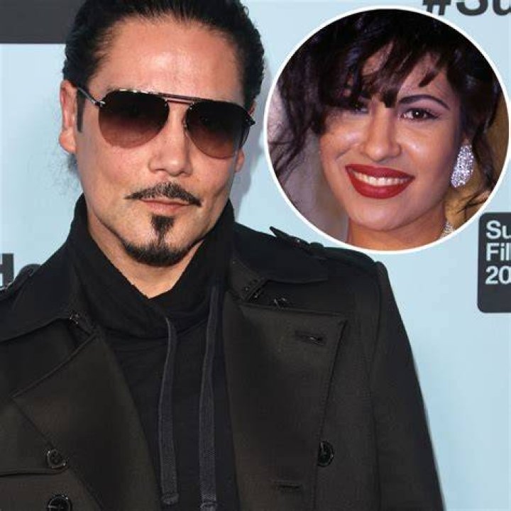 Where is Selena husband Chris now?