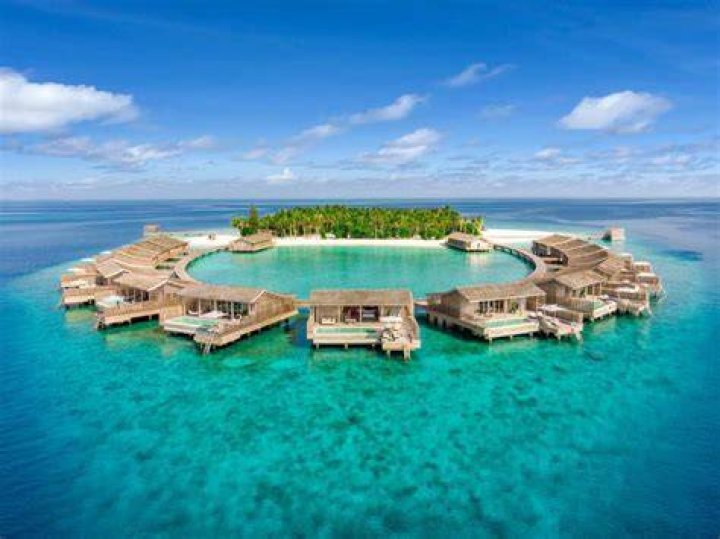 Which is the best private island in Maldives?