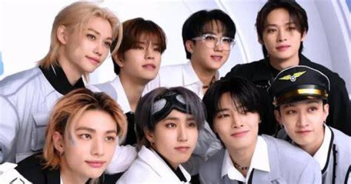 Which K-pop group first hit Billion?
